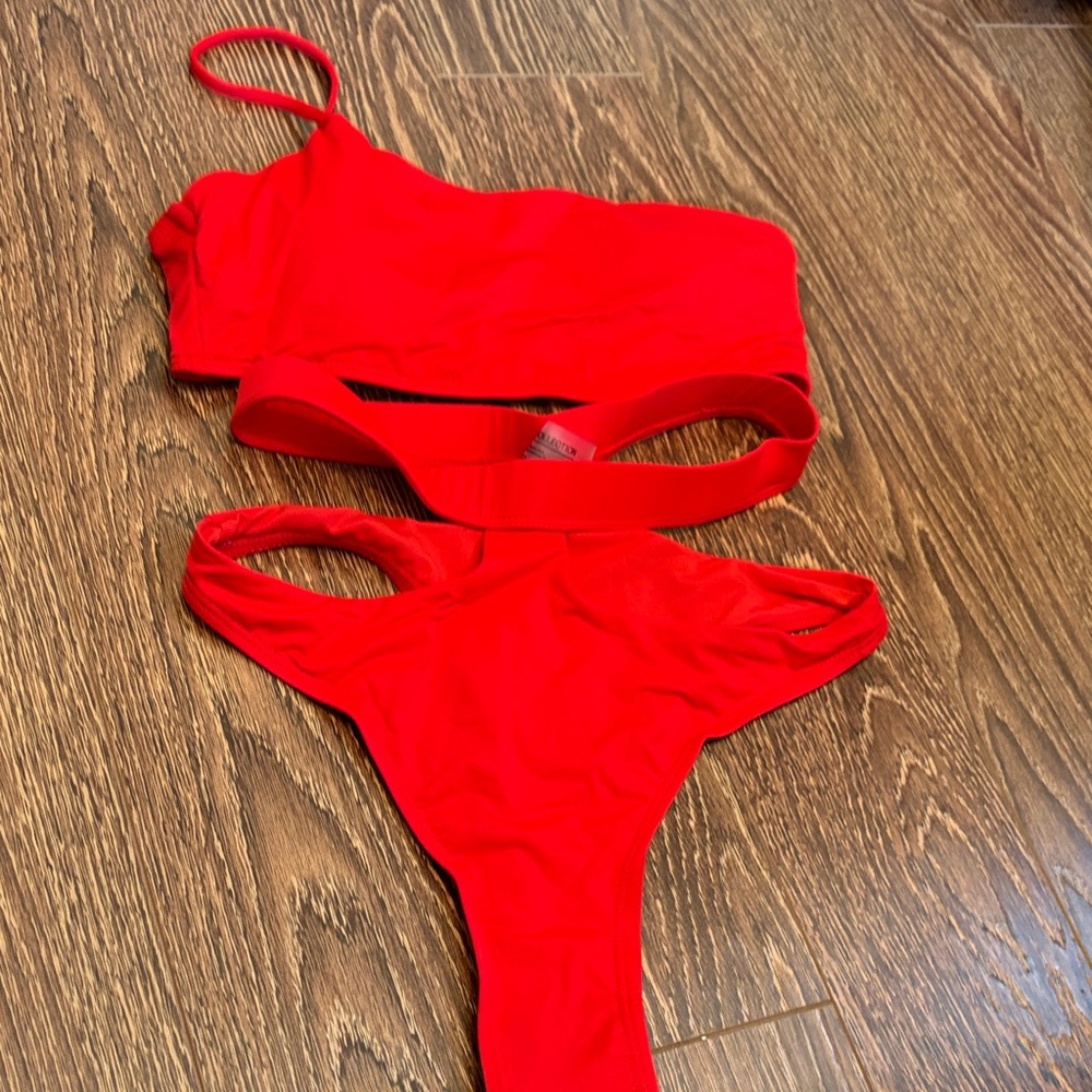 SHEIN Vibrant Red Strappy Bikini